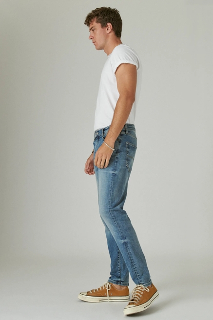 411 ATHLETIC TAPER ADVANCED STRETCH JEAN, image 2