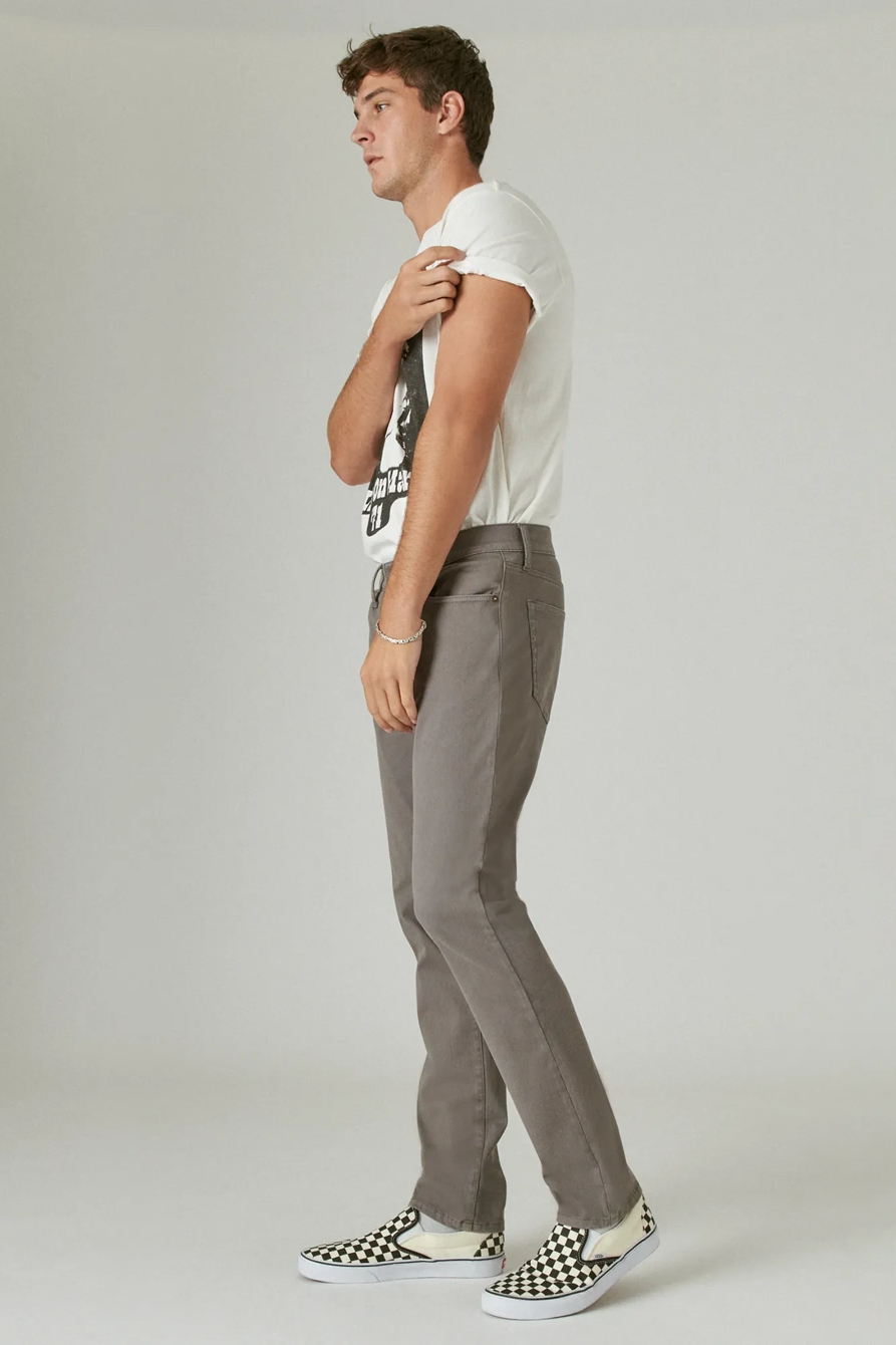 110 SLIM 4-WAY STRETCH JEAN, image 2