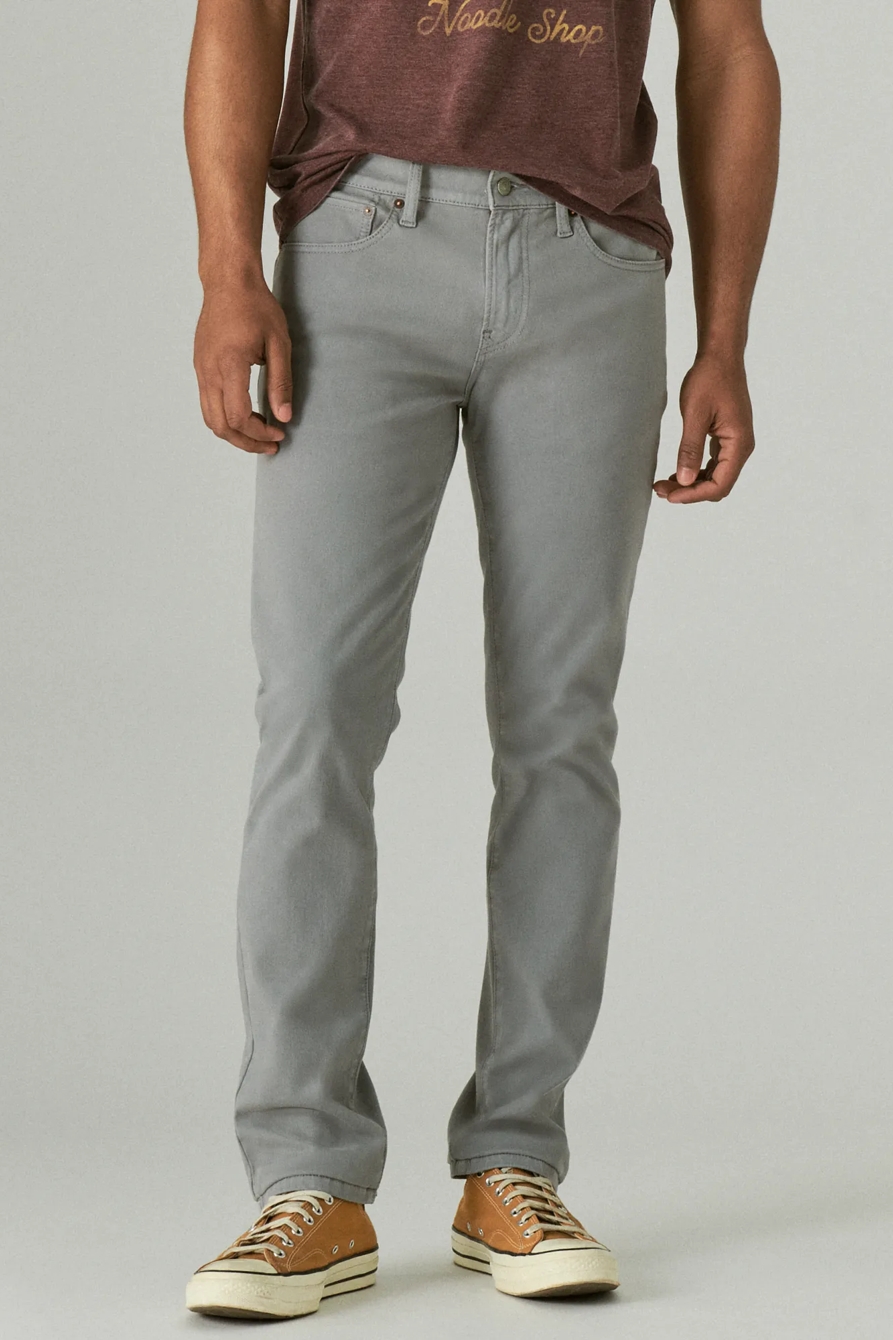 110 SLIM 4-WAY STRETCH JEAN, image 4