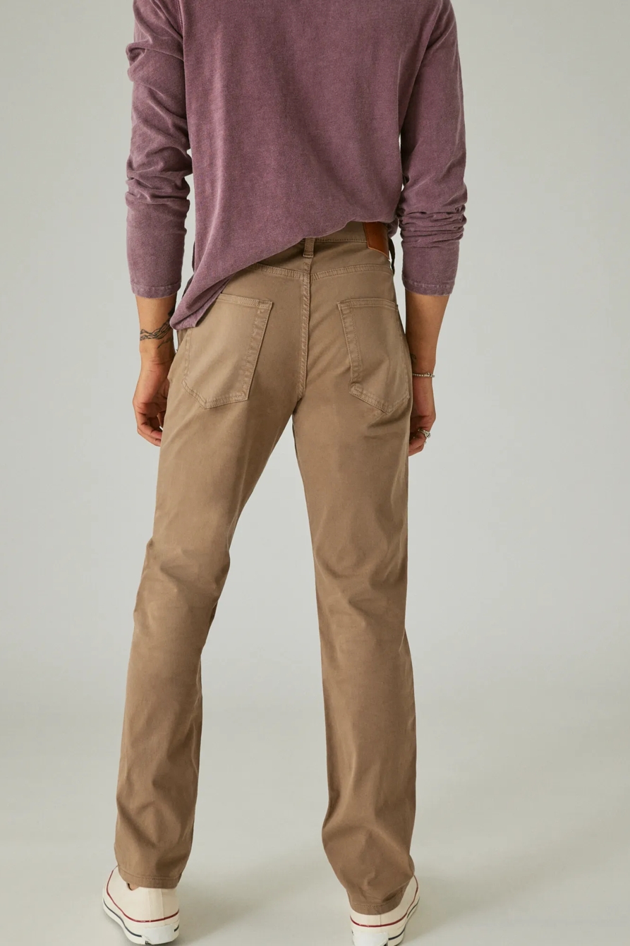 223 STRAIGHT SATEEN STRETCH JEAN, image 3