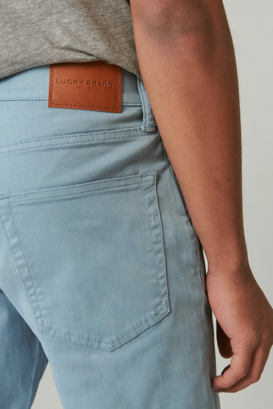 223 STRAIGHT SATEEN STRETCH JEAN, image 4