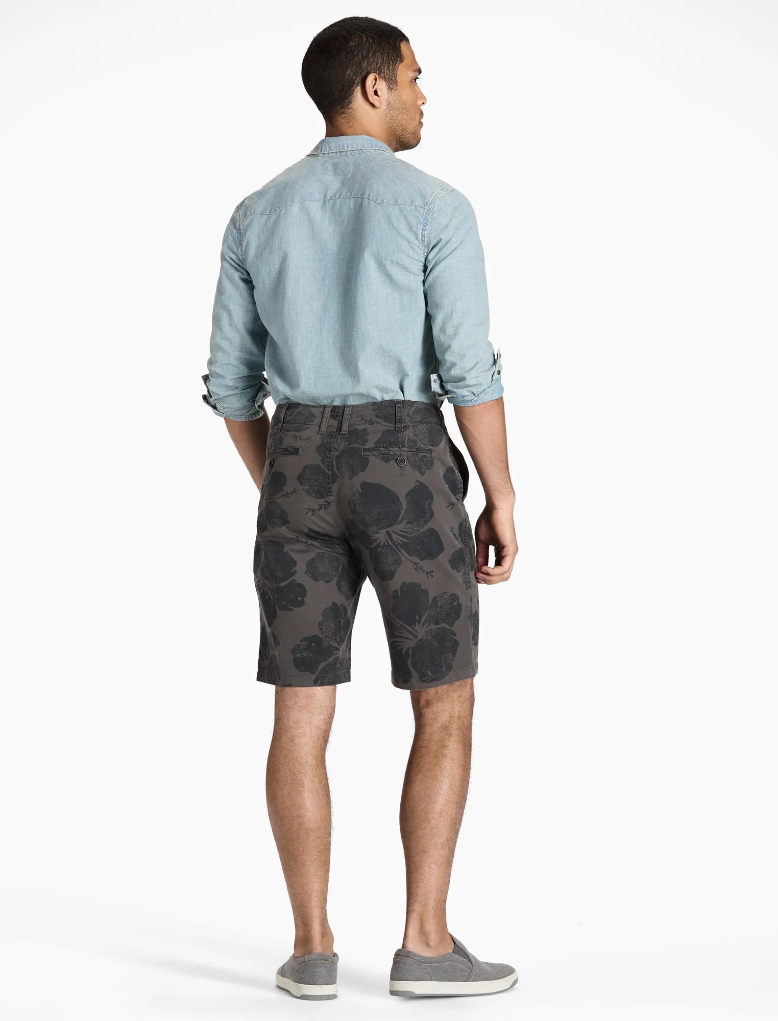 Black Hibiscus Short, image 3