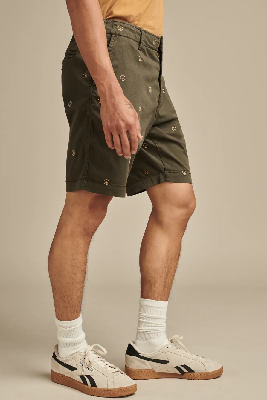9" STRETCH TWILL FLAT FRONT EMBROIDERED SHORT, image 3