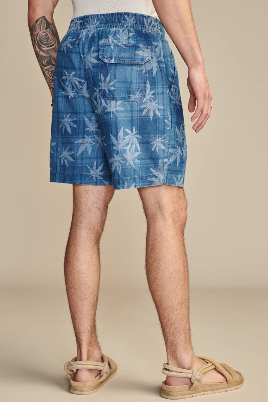 HIGHEST QUALITY PATCHWORK LEAF INDIGO 7" PULL-ON SHORT, image 5