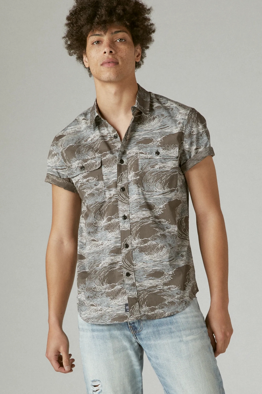 STRETCH POPLIN PRINTED UTILITY SHORT SLEEVE SHIRT, image 1