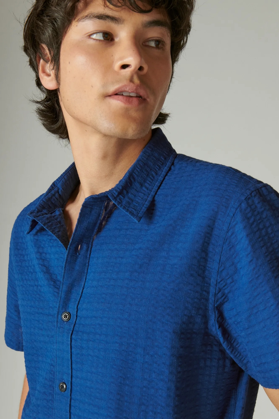 SOLID SEERSUCKER SHORT SLEEVE SHIRT, image 2