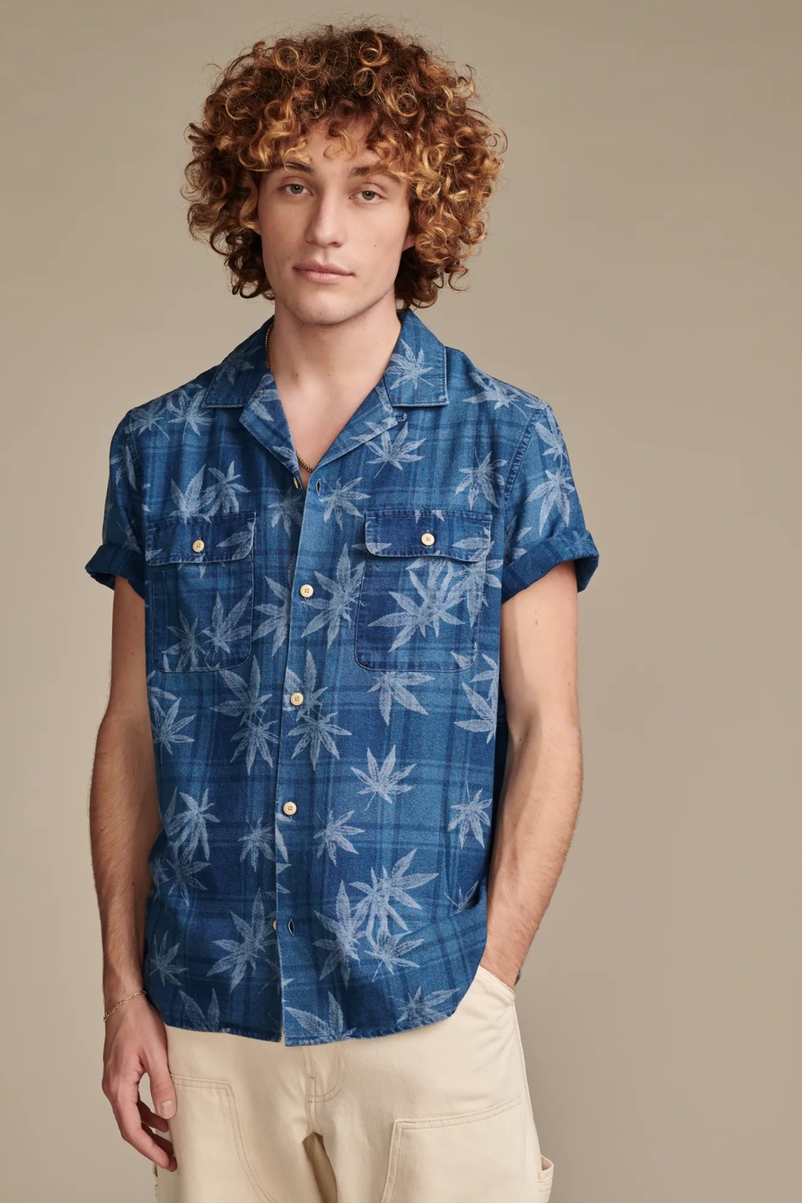 HIGHEST QUALITY PATCHWORK LEAF CAMP COLLAR SHORT SLEEVE SHI*, image 1
