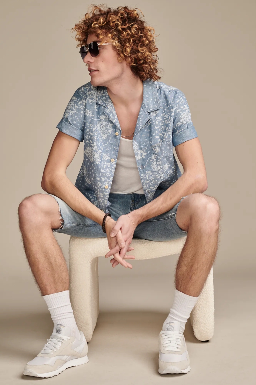 PRINTED CHAMBRAY CAMP COLLAR SHORT SLEEVE SHIRT, image 2