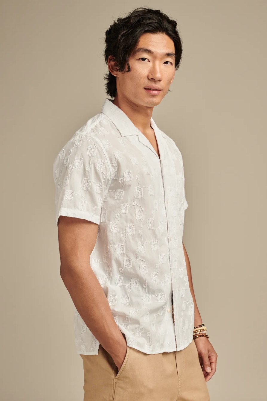 EMBROIDERED CAMP COLLAR TEXTURED SHORT SLEEVE SHIRT, image 3