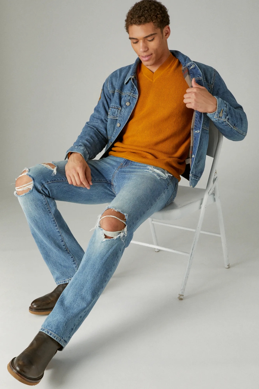 CLOUD SOFT V-NECK SWEATER, image 4