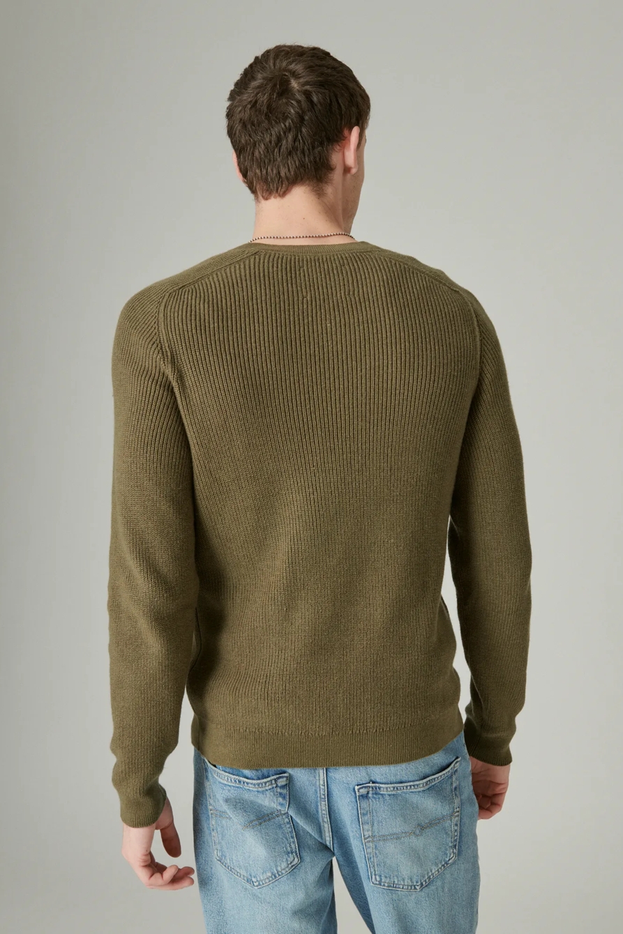 CLOUD SOFT V-NECK SWEATER, image 4
