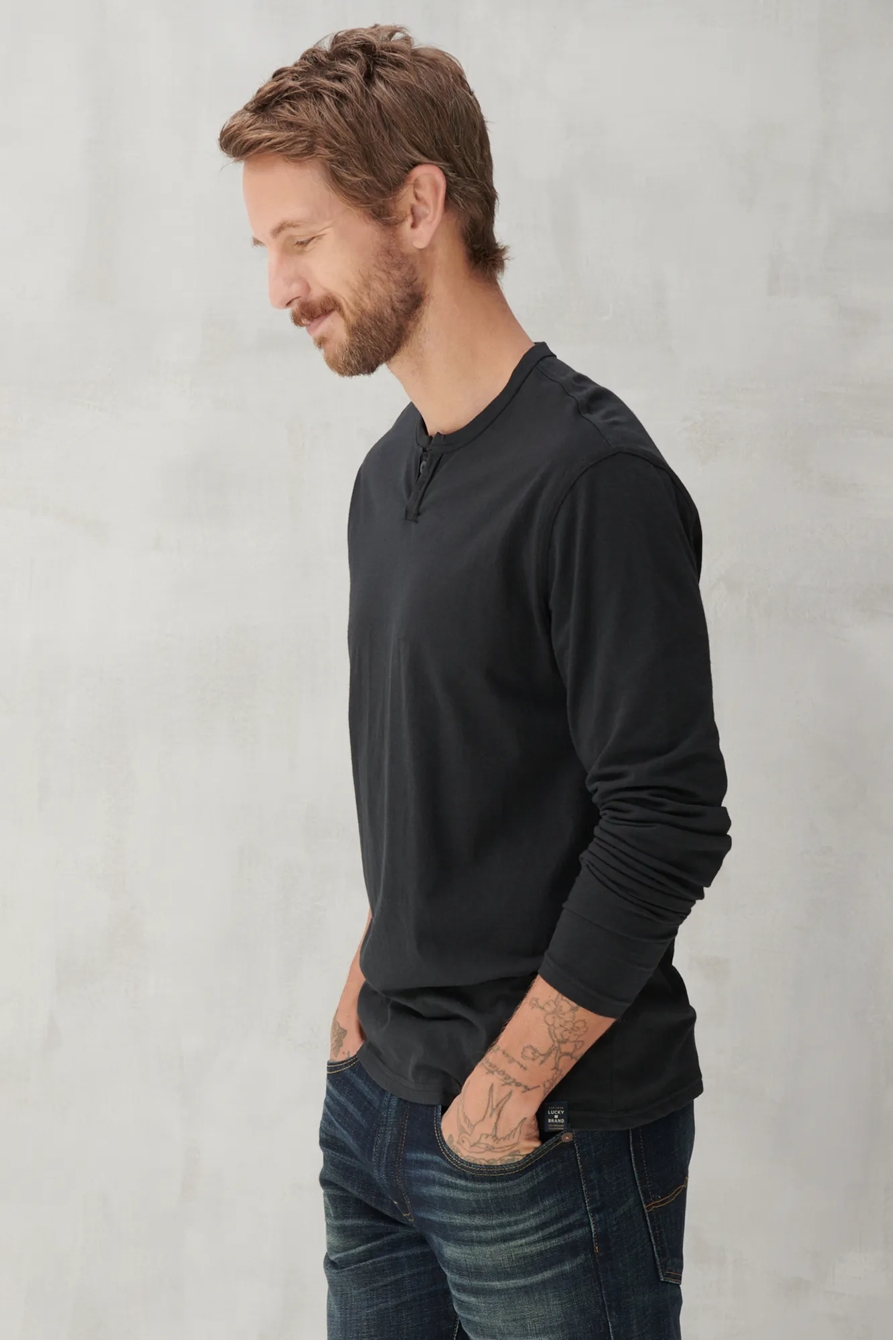 LONG SLEEVE MINERAL WASH BUTTON NOTCH, image 3