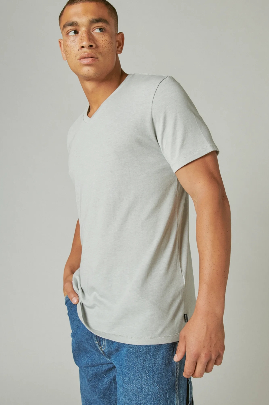 VENICE BURNOUT V-NECK TEE, image 3