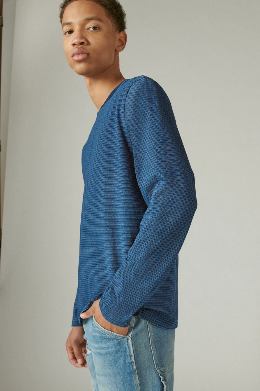 LONG SLEEVE INDIGO STRIPE CREW, image 4