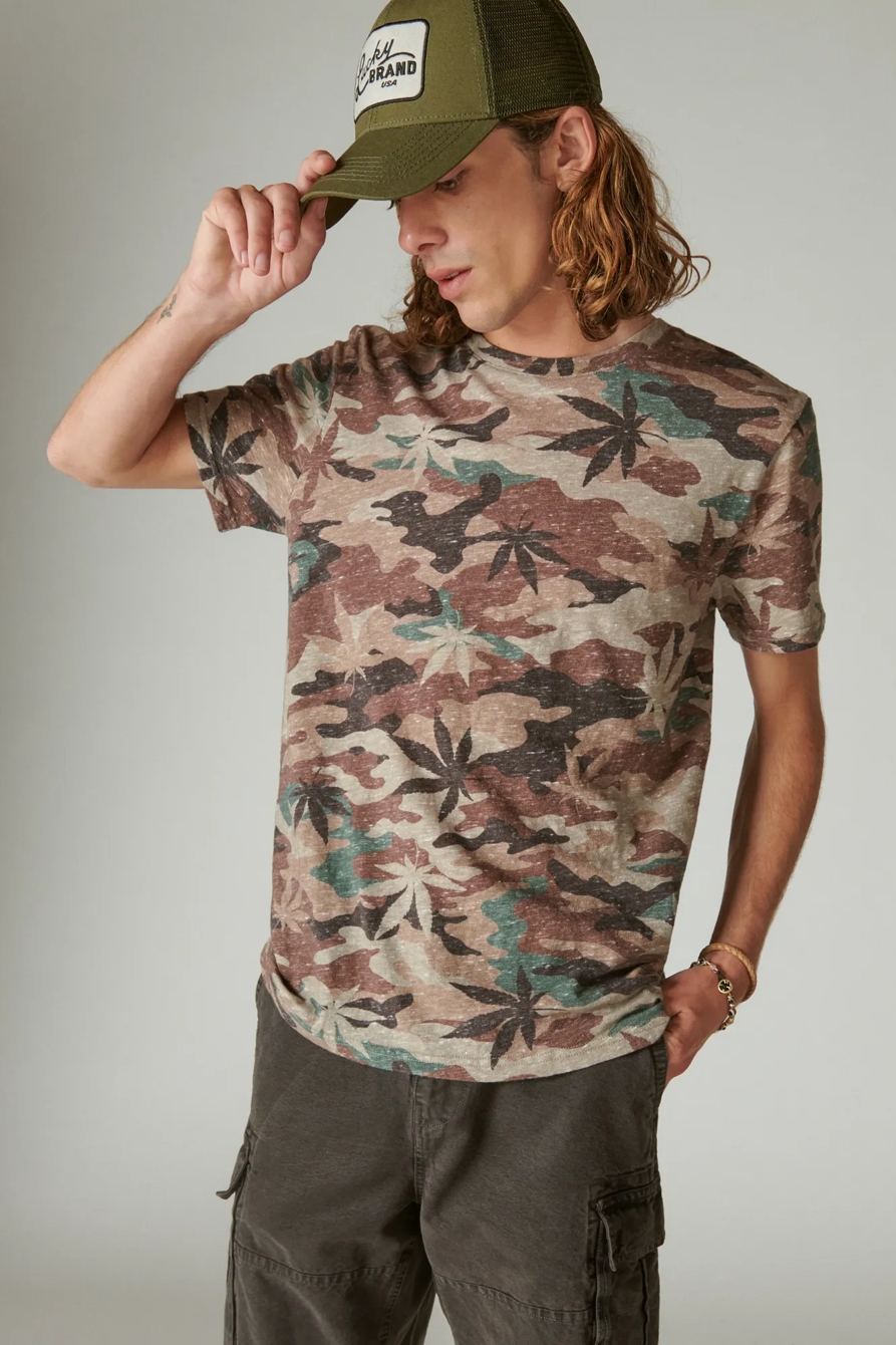 LINEN SHORT SLEEVE POCKET CREW NECK CAMO LEAF TEE, image 2