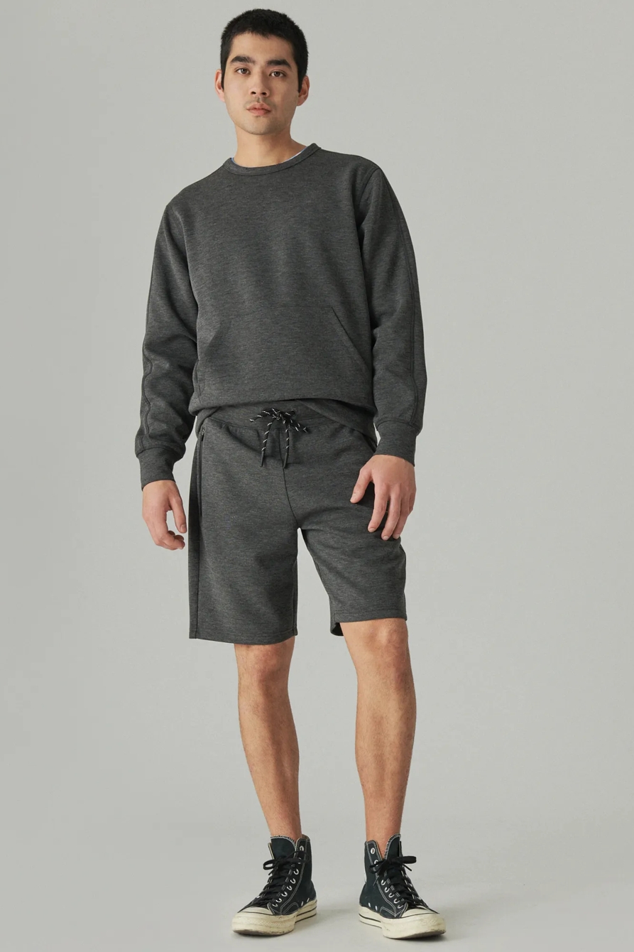 BREATHE EASY TECH POCKET CREW NECK SWEATSHIRT, image 2