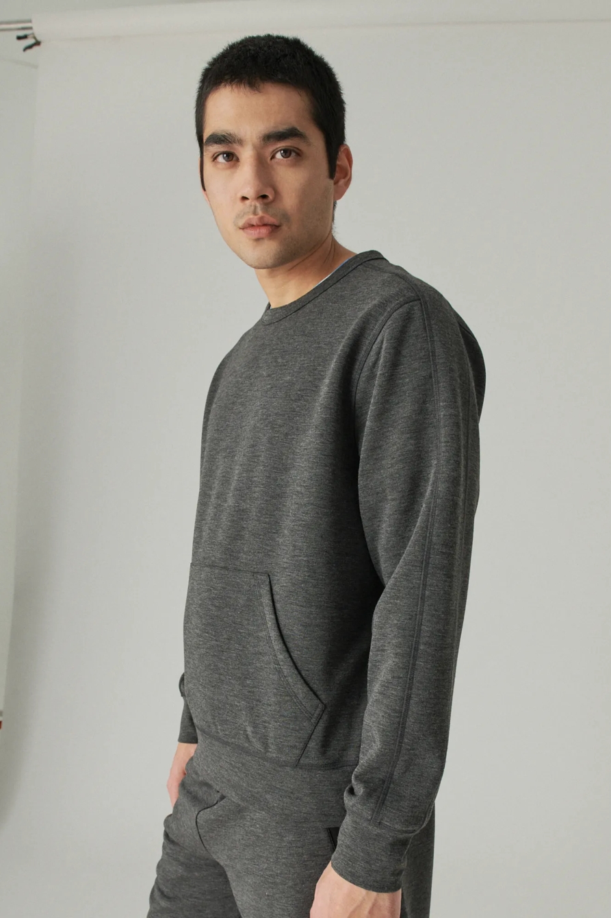 BREATHE EASY TECH POCKET CREW NECK SWEATSHIRT, image 3