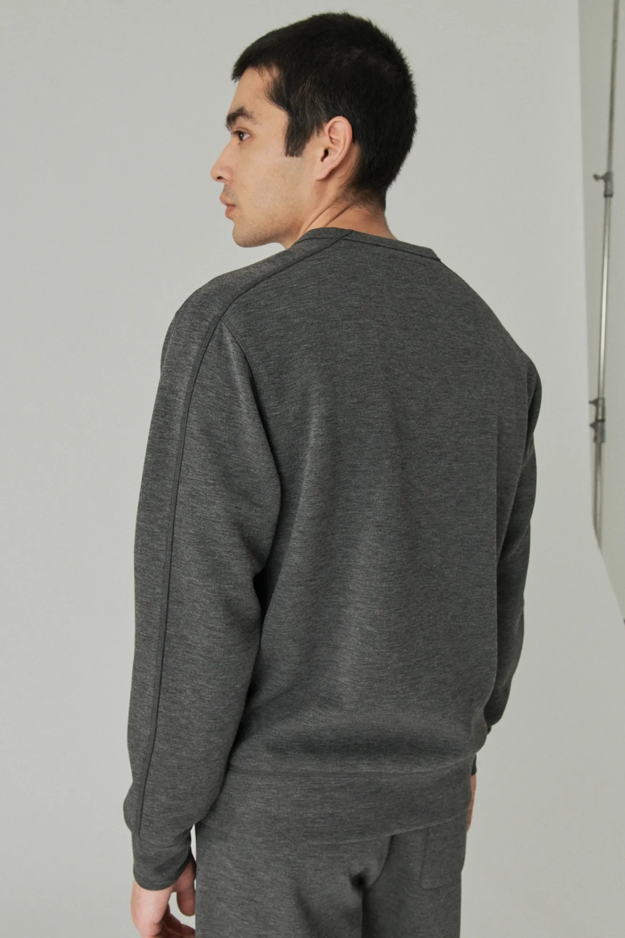 BREATHE EASY TECH POCKET CREW NECK SWEATSHIRT, image 4