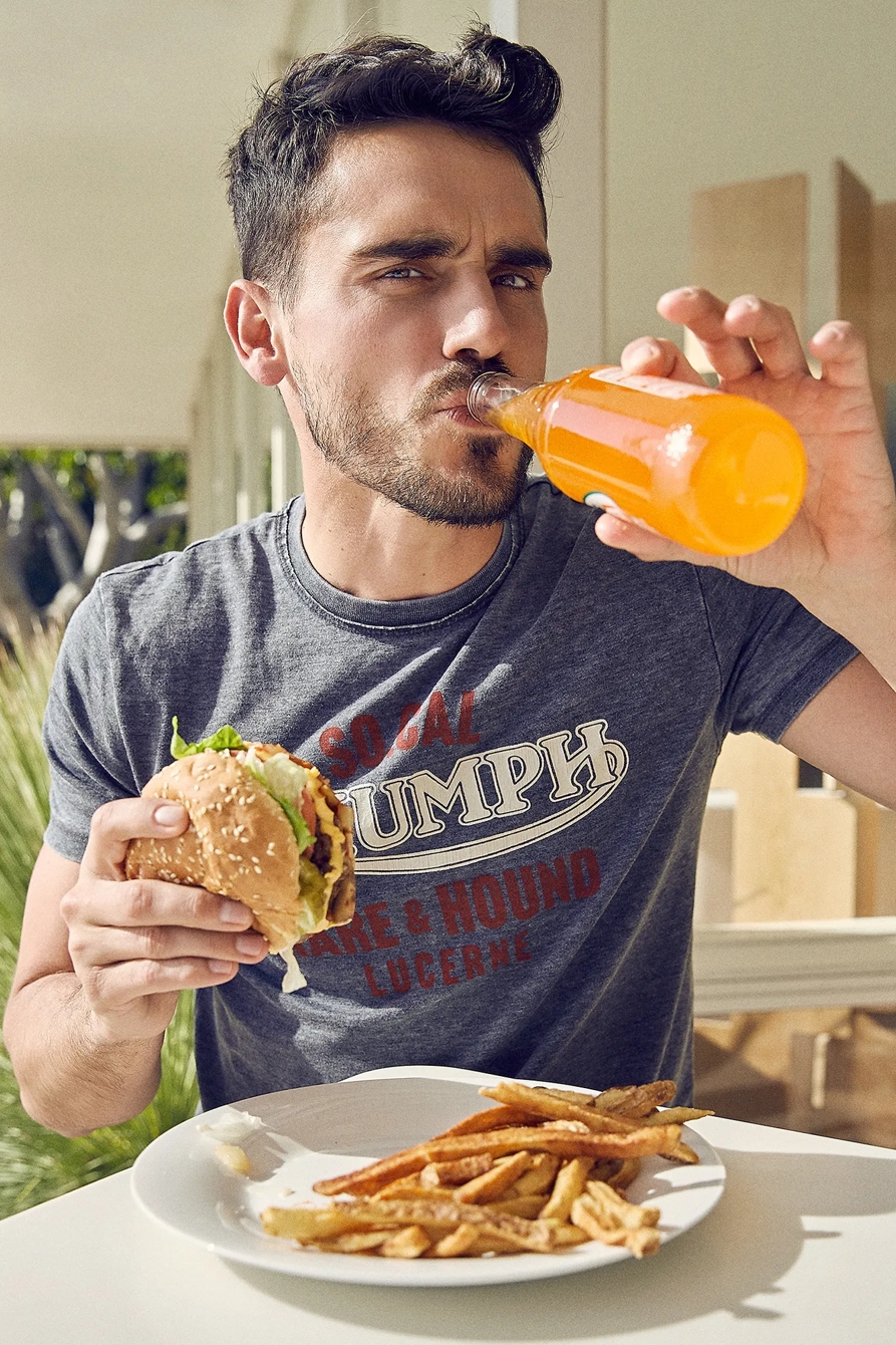 TRIUMPH HARE HOUND TEE, image 2