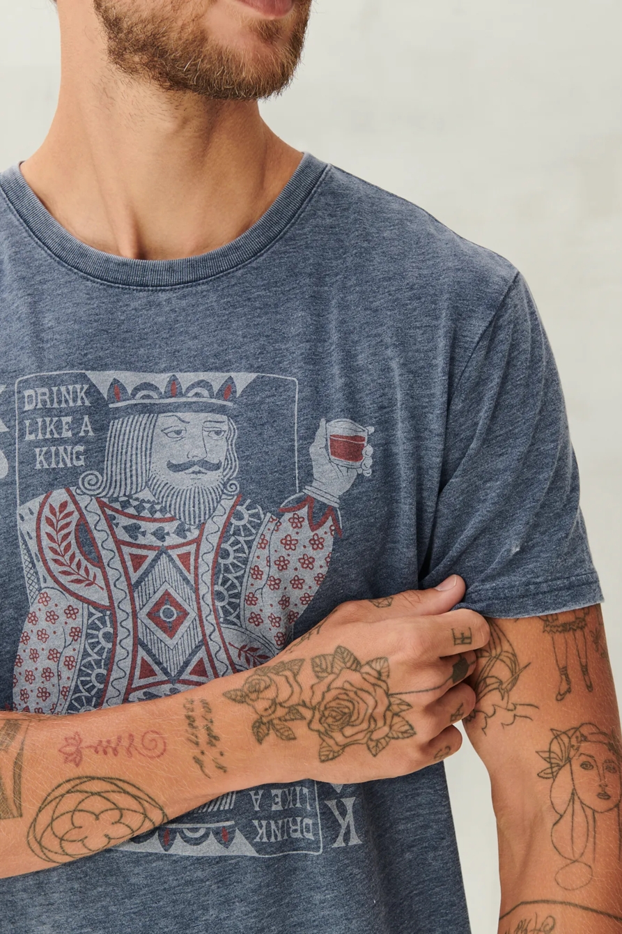 DRINKING KING TEE, image 5
