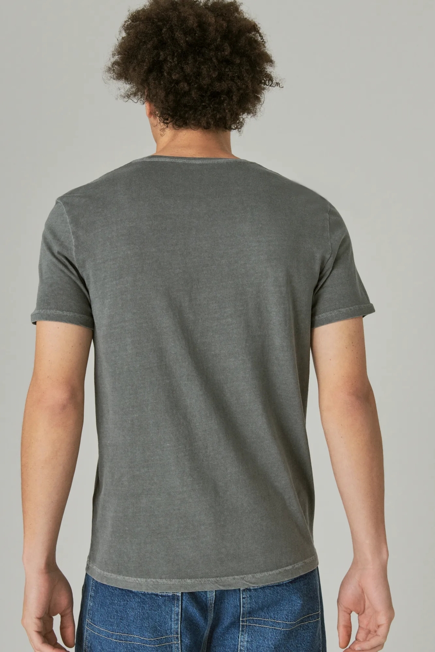 LUCKY MODERN GRAPHIC TEE, image 4