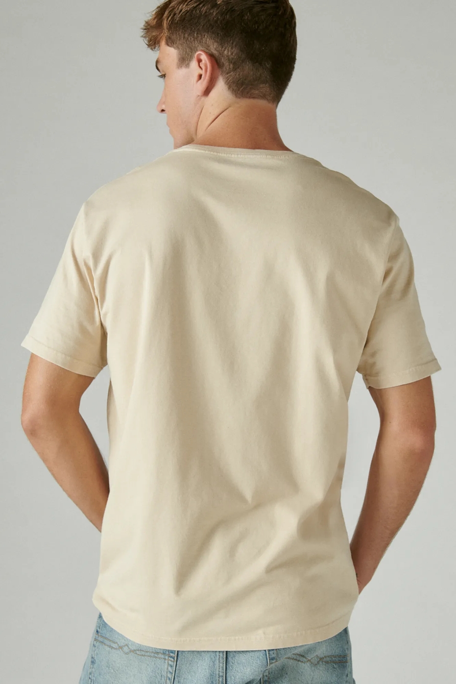 LUCKY COUGARS GRAPHIC TEE, image 4