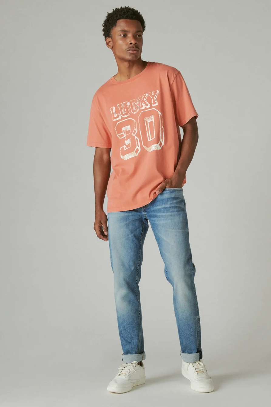LUCKY 30 GRAPHIC TEE, image 2