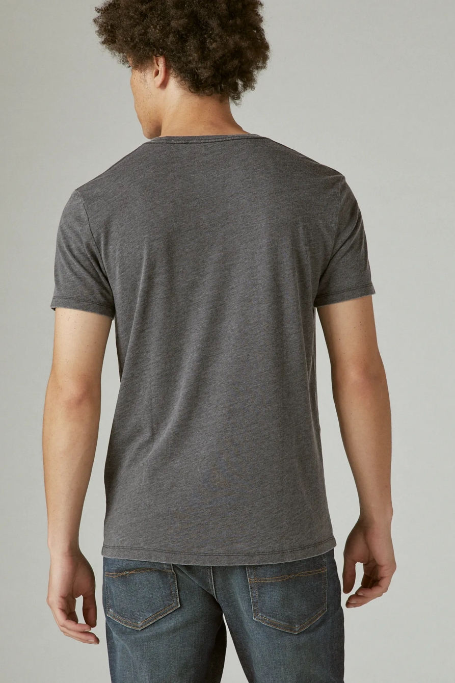 MODELO SKULL GRAPHIC TEE, image 4
