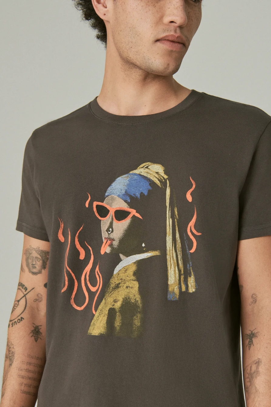 PEARL EARRING GRAPHIC TEE, image 5