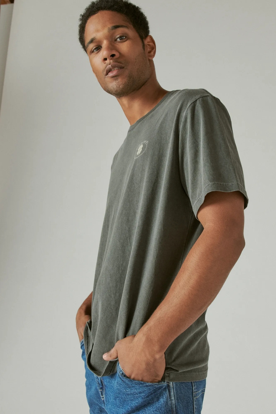 LUCKY CHEST LOGO REISSUE GRAPHIC TEE, image 3