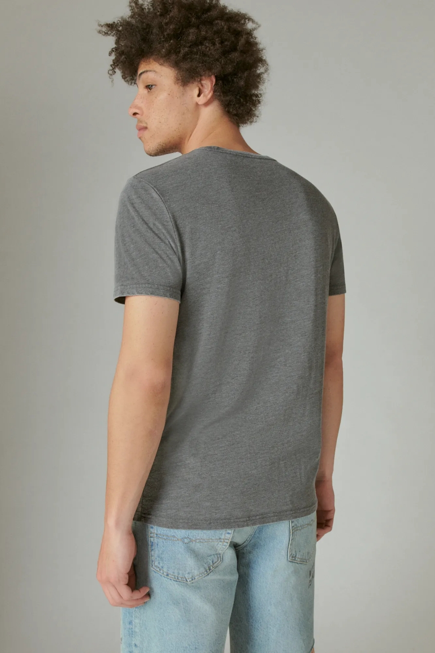 LUCKY FOOTBALL VARSITY GRAPHIC TEE, image 3