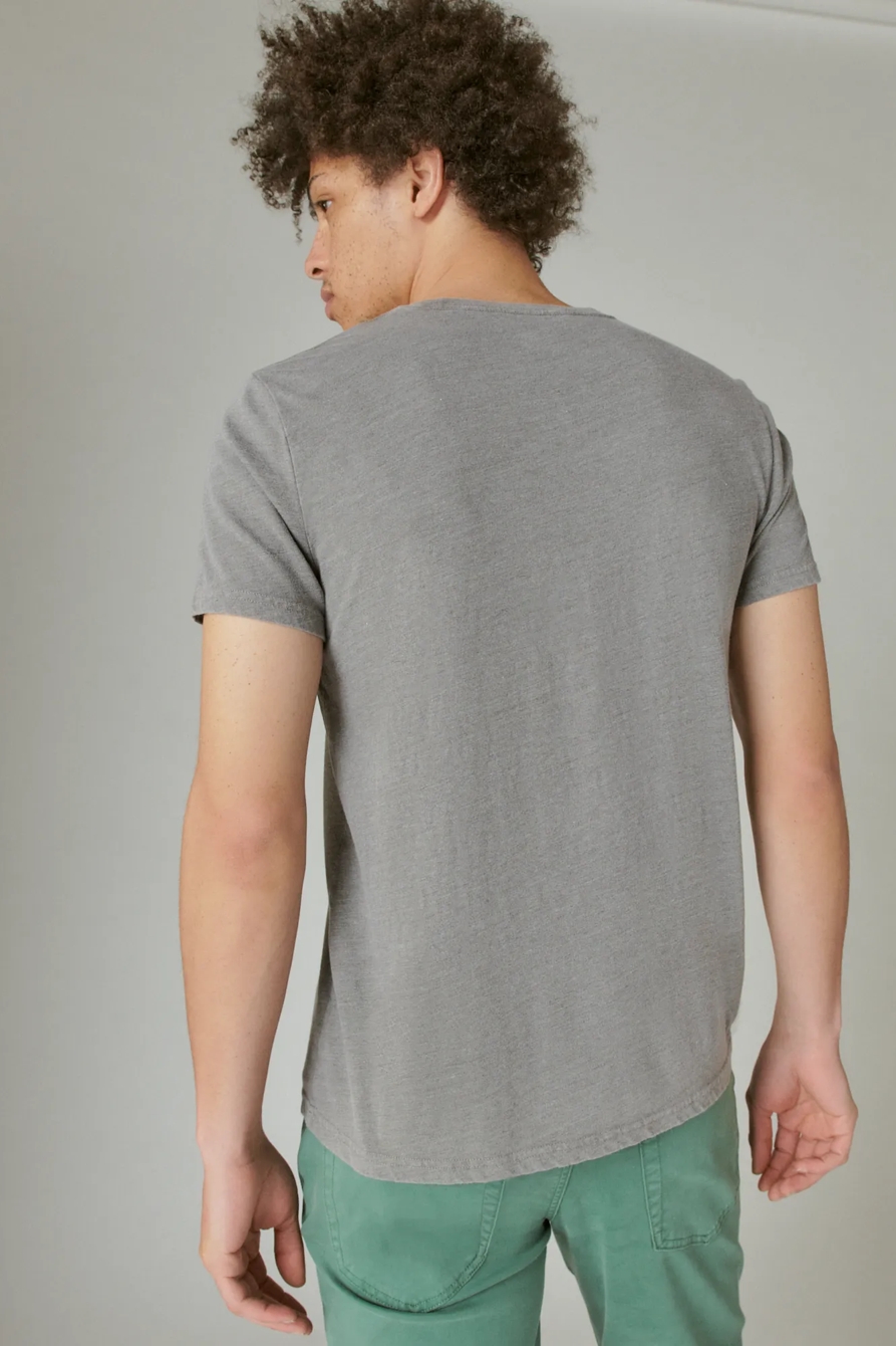 LUCKY BRUSH LOGO GRAPHIC TEE, image 3