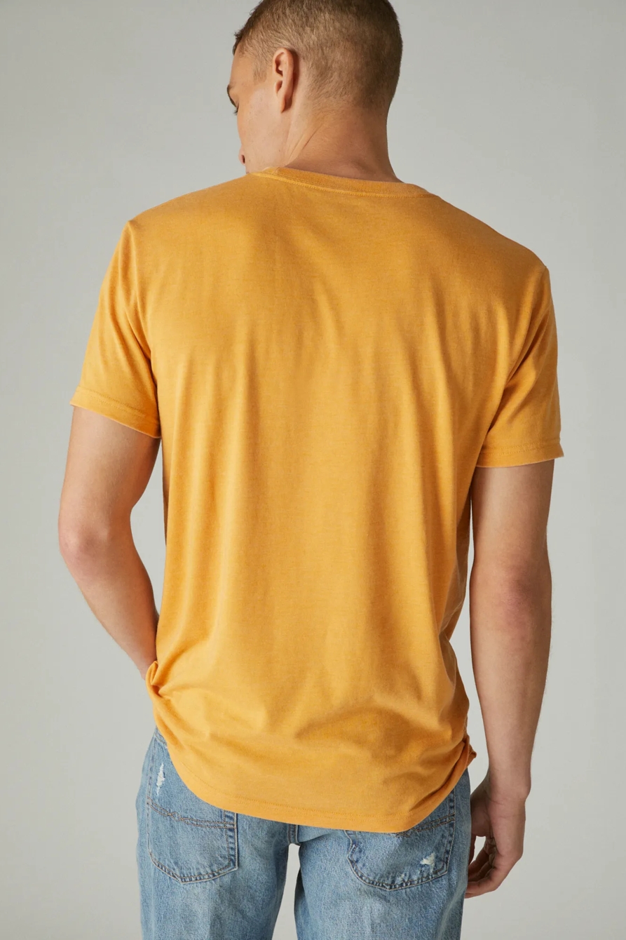 NASHVILLE GUITARS GRAPHIC TEE, image 2