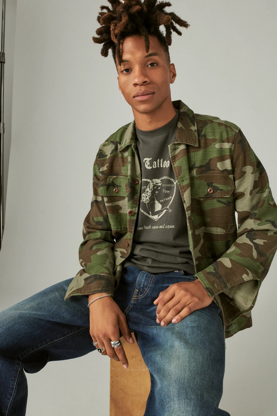LUCKY TATTOO GRAPHIC TEE, image 3