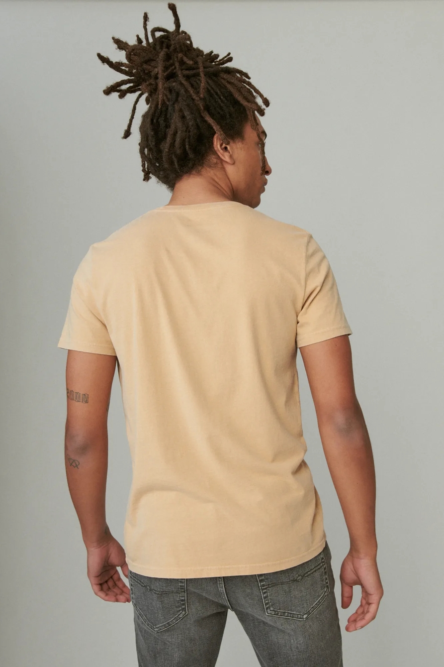 BUDWESIER HEIGHTS GRAPHIC TEE, image 3