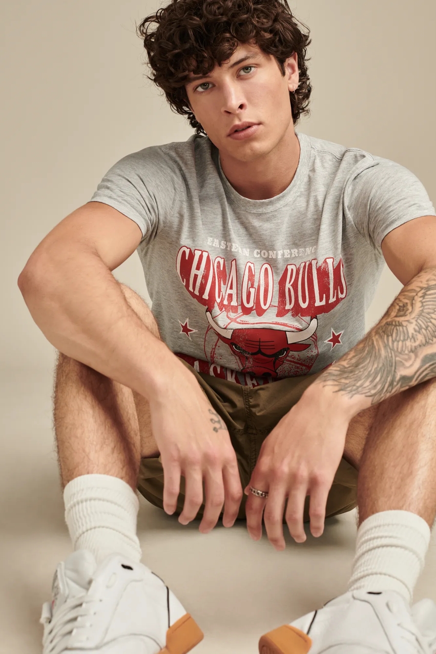 BULLS GRAPHIC TEE, image 5
