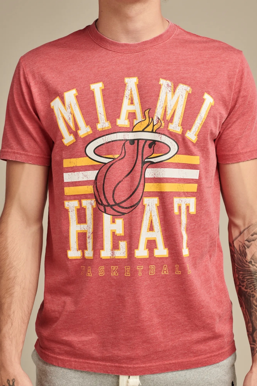 HEAT GRAPHIC TEE, image 2