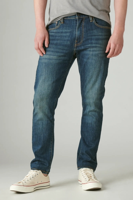 411 ATHLETIC TAPER, image 2