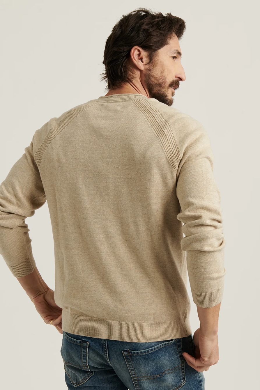 WELTER WEIGHT V-NECK SWEATER, image 4