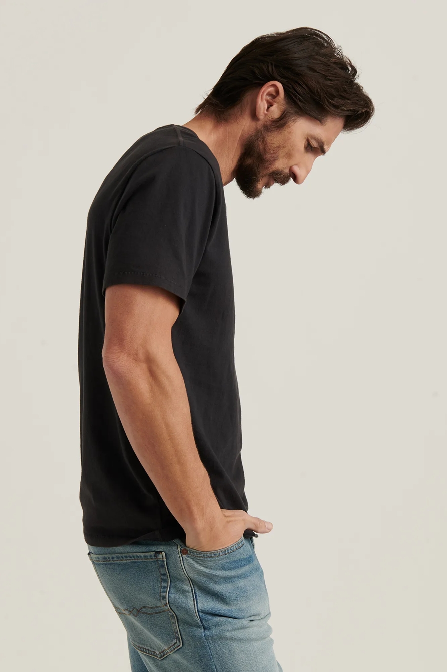 SUNSET V-NECK TEE, image 3