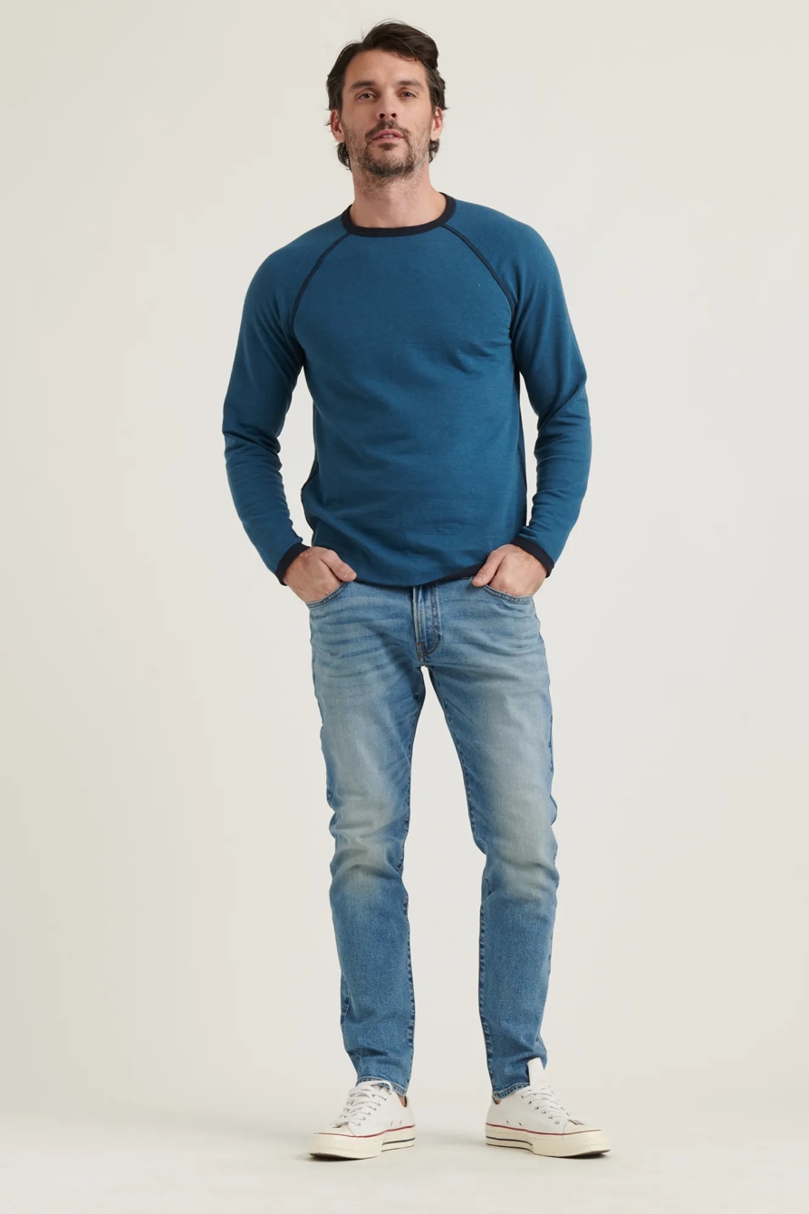 LONG SLEEVE REVERSIBLE CREW NECK TEE, image 2