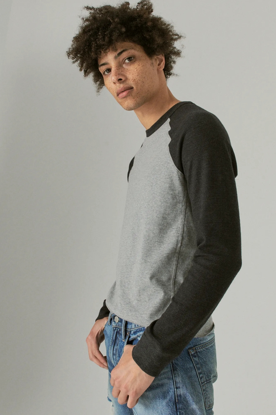 THERMAL COLOR BLOCK CREW NECK TEE, image 3