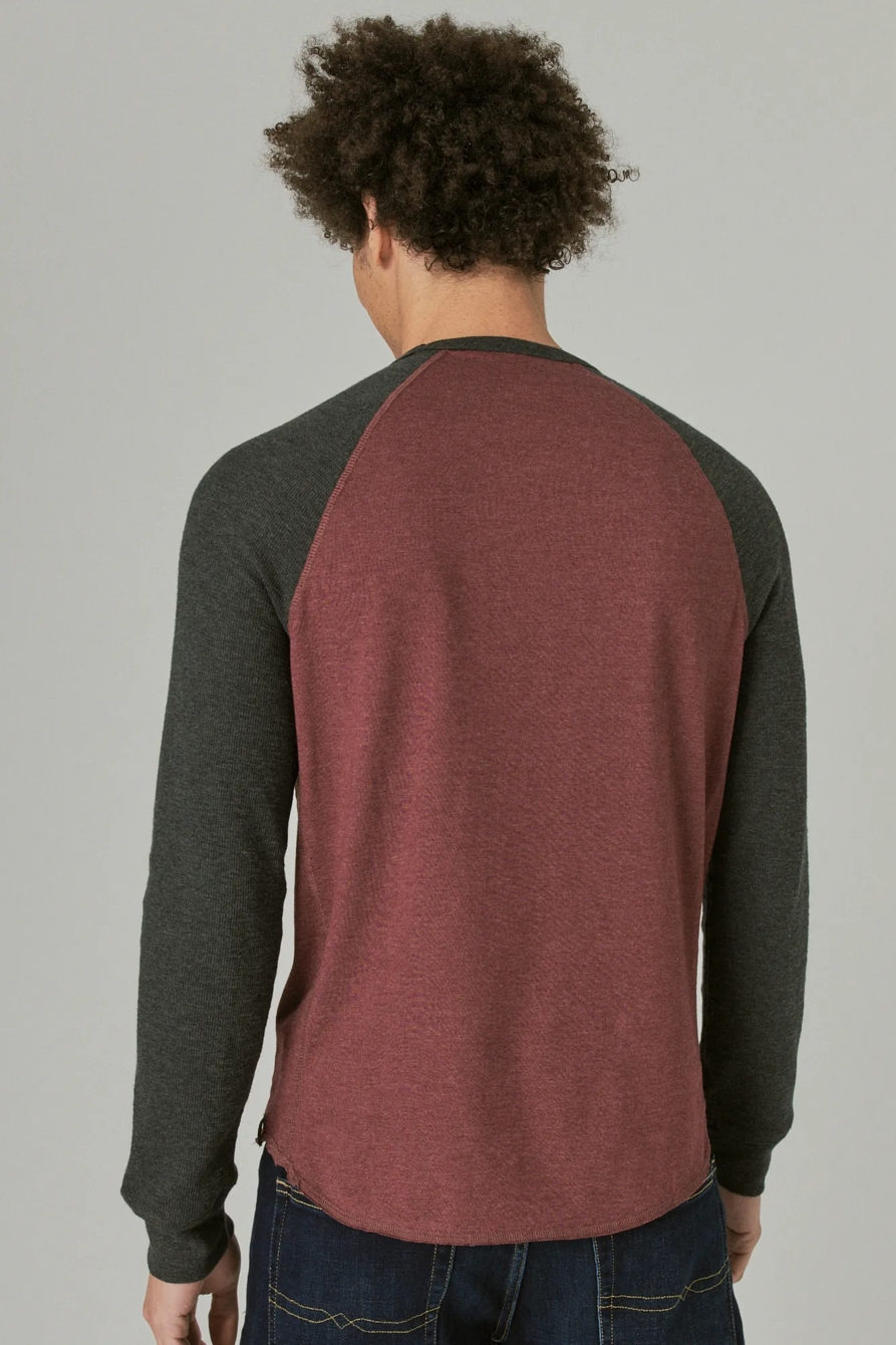 THERMAL COLOR BLOCK CREW NECK TEE, image 4