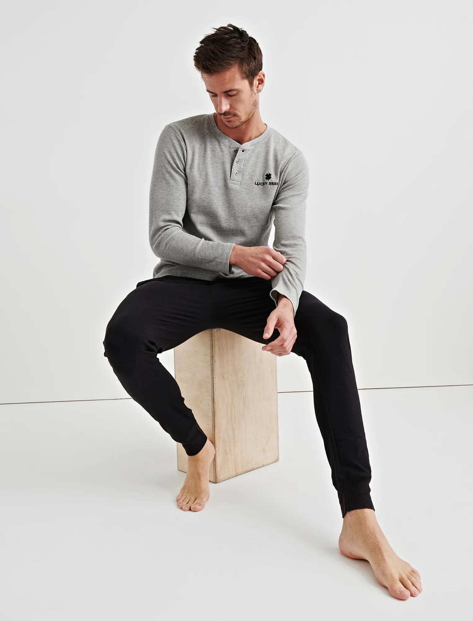 GIFT Long Sleeve THERMAL HENLEY & SUEDED JOGGER, image 1