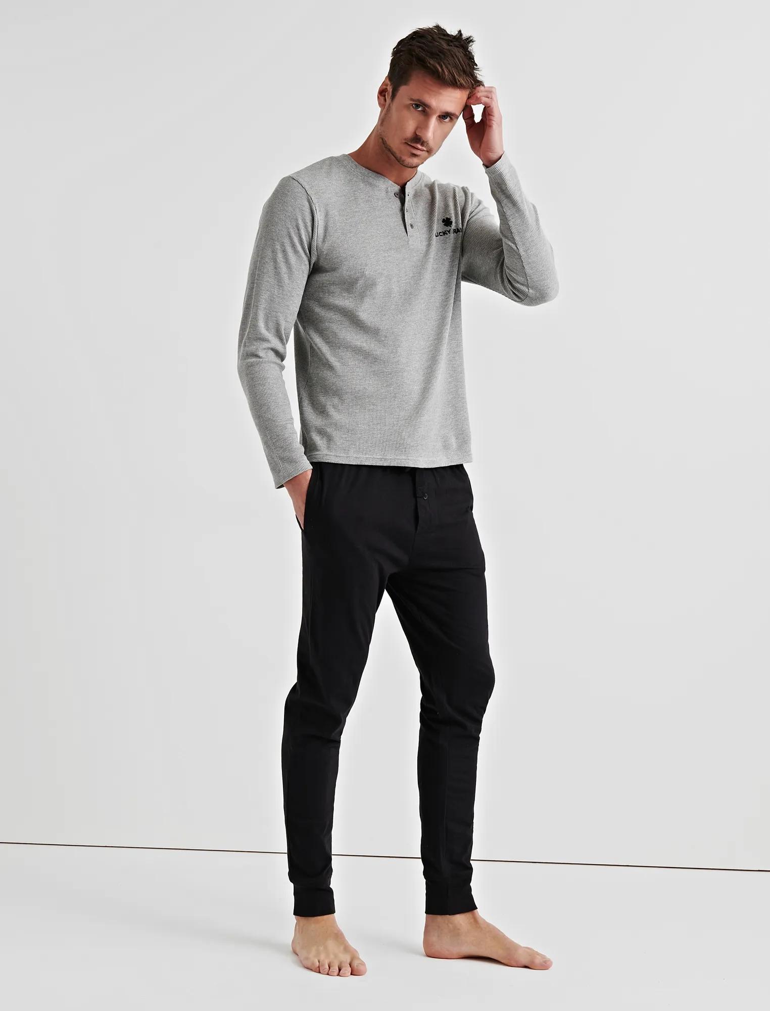 GIFT Long Sleeve THERMAL HENLEY & SUEDED JOGGER, image 2