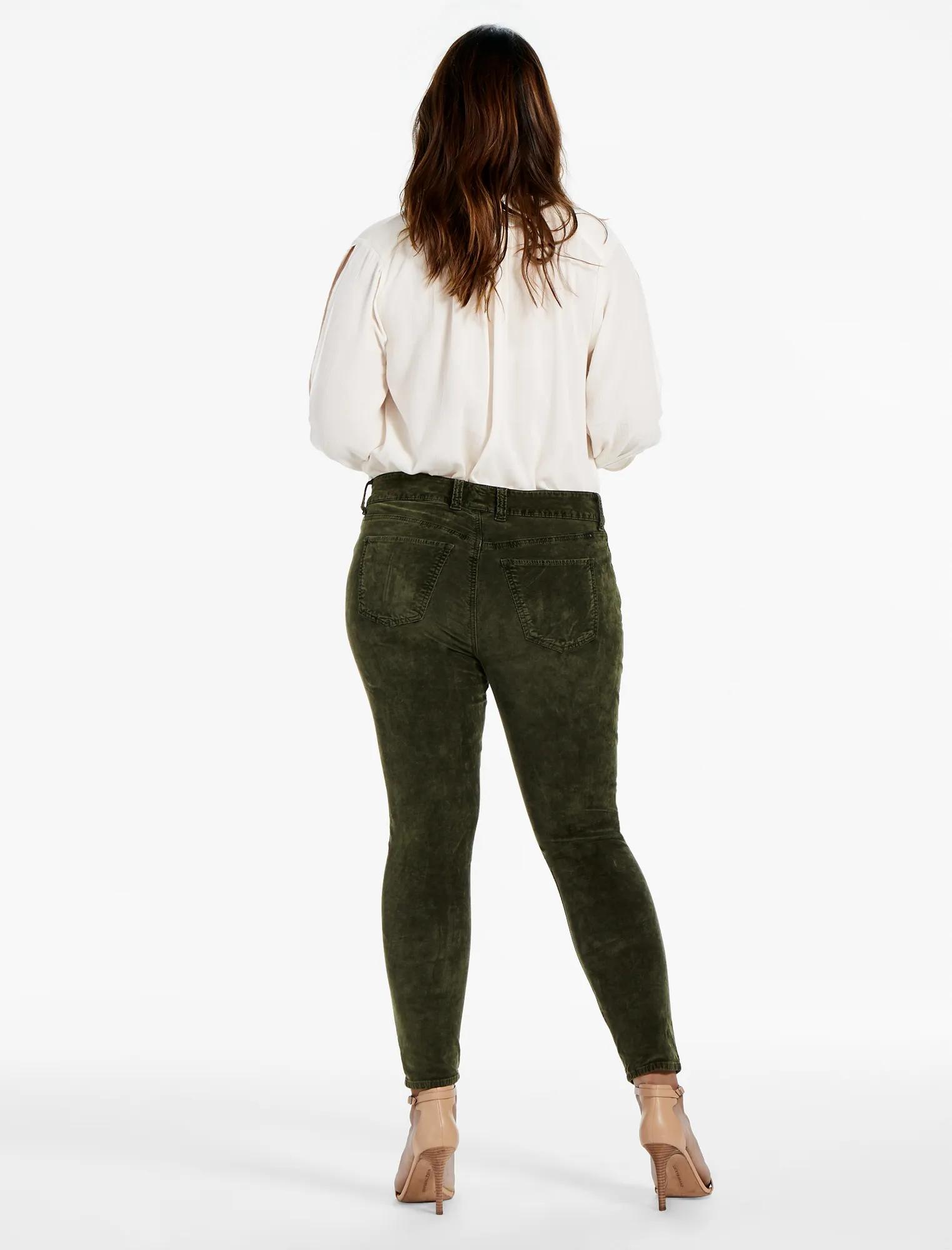 PLUS SIZE EMMA SUPER SKINNY JEAN IN GREEN VELVET, image 3
