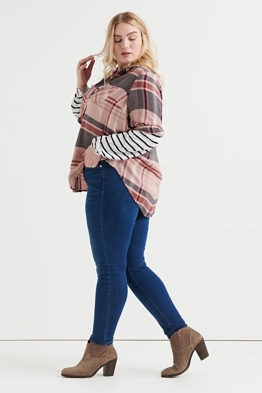 BOYFRIEND BTN SIDE PLAID, image 2