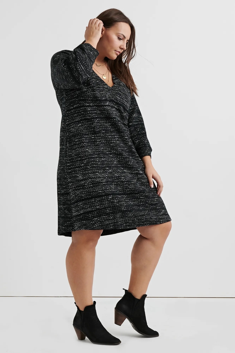 KNIT SHIFT DRESS, image 2