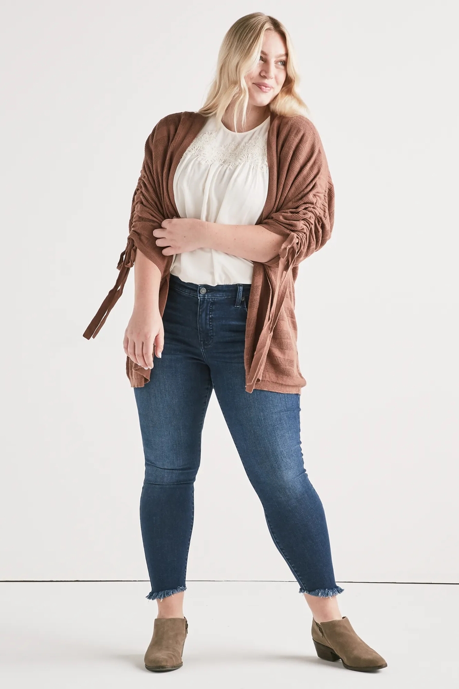 STRIPED CINCHED SLEEVE CARDIGAN, image 2