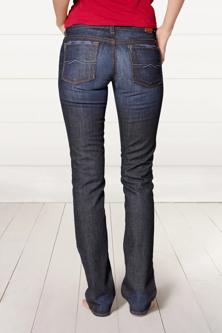 ZOE SKINNY, image 2
